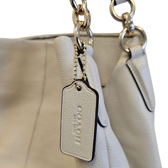 Coach Off White Pebble Grain Leather Purse - Picture 2 of 14